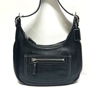 COACH small black vintage leather handbag  Bag No. A04S-4464